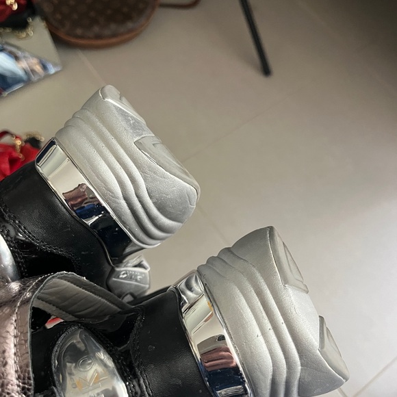 Pinko boots. Great condition. Wore them twice. Purchased in Italy. - Picture 5 of 5